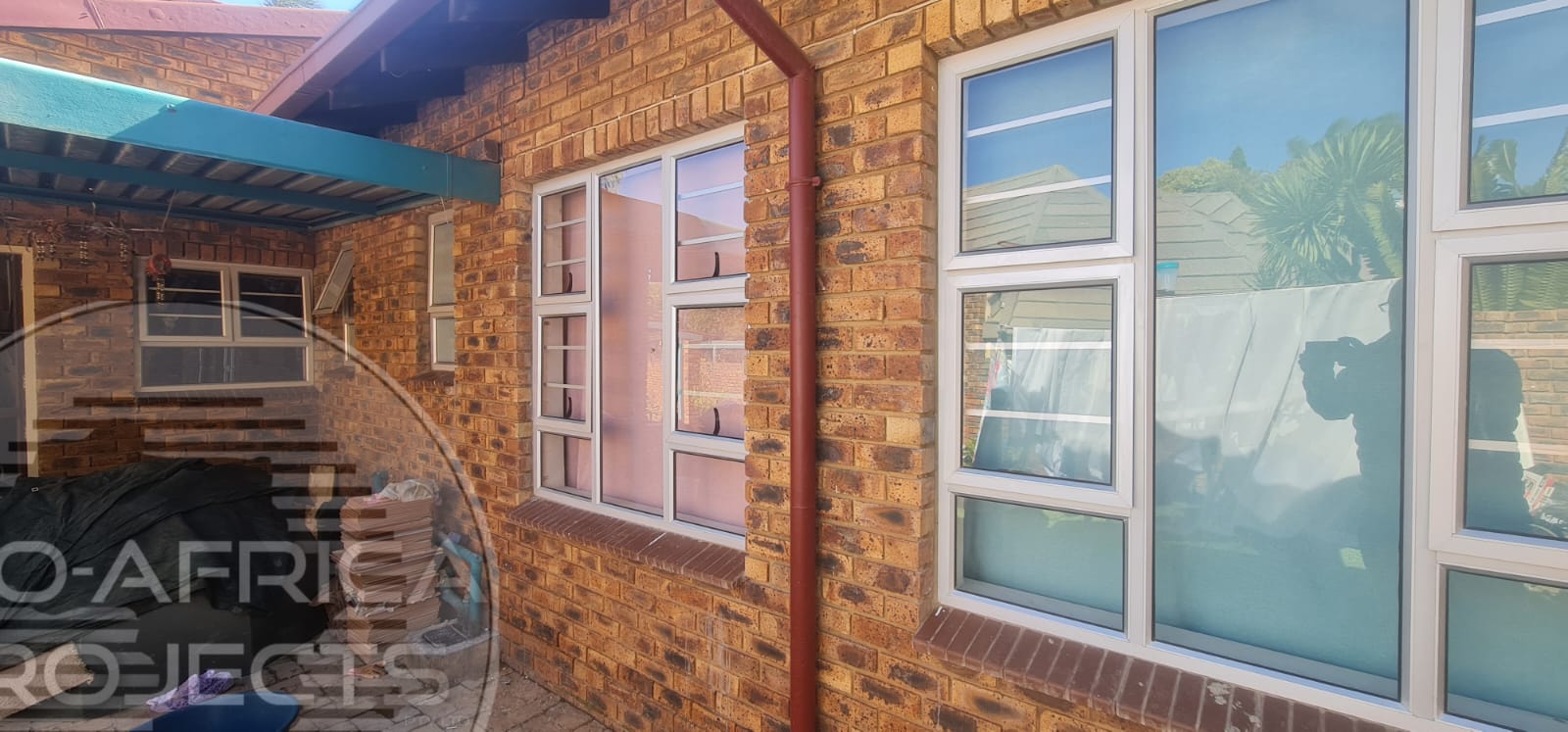 Custom aluminium casement windows